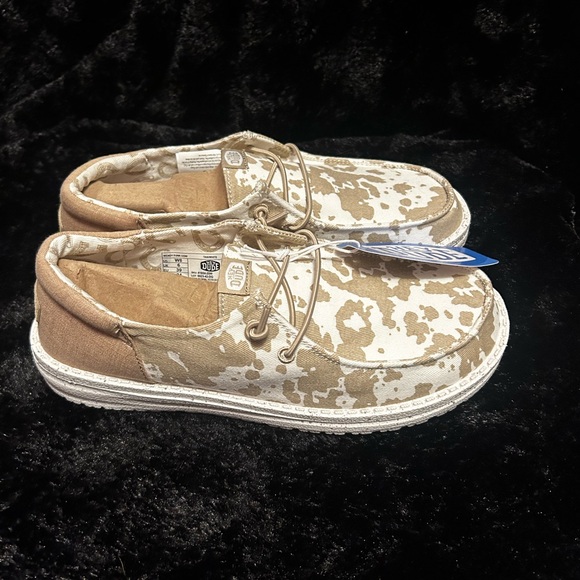 Hey Dudes Wendy Funk Cow - Picture 3 of 7